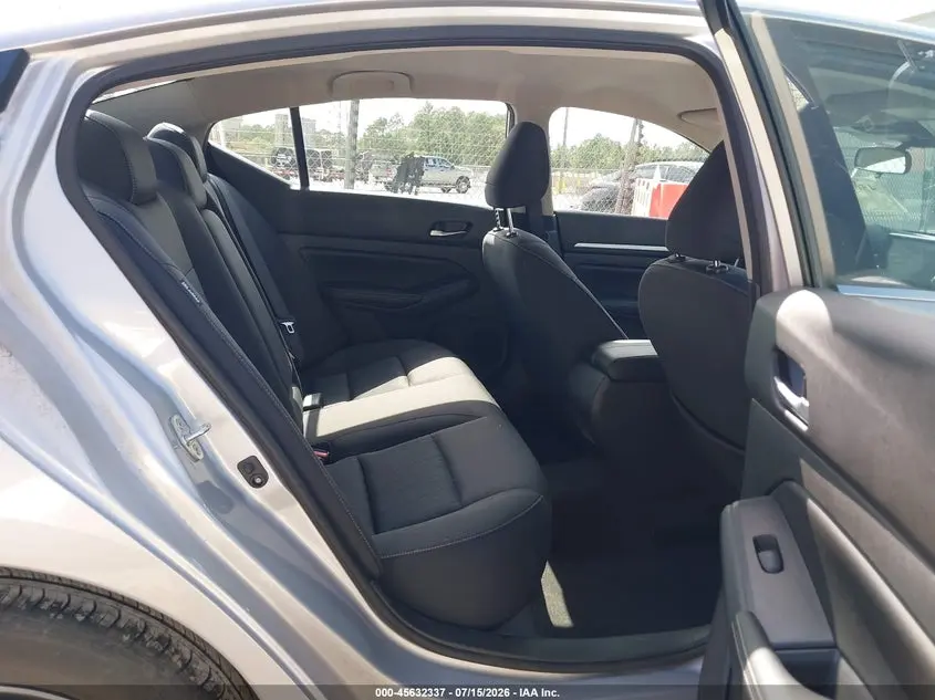 2022 NISSAN ALTIMA SV FWD