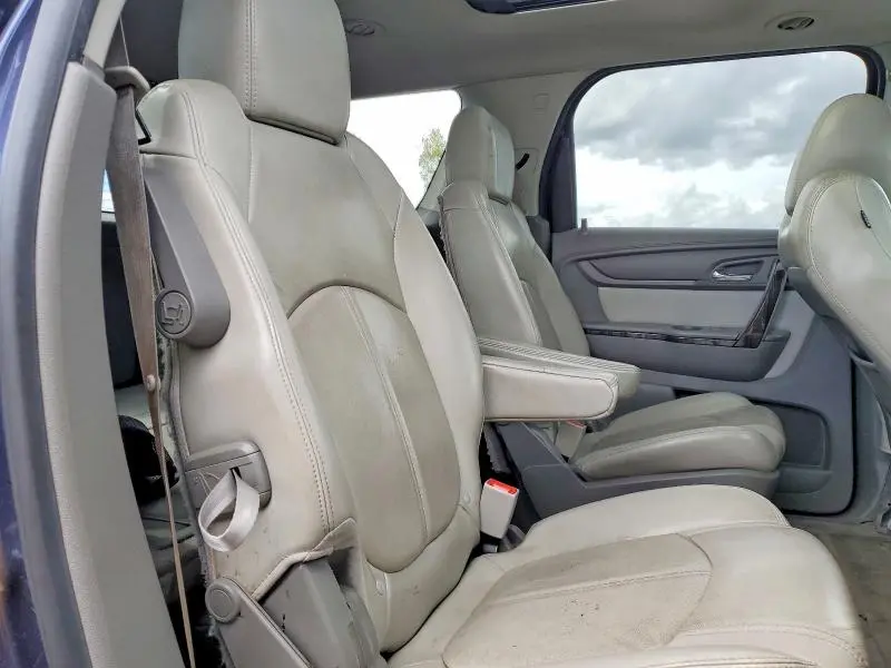 2014 GMC ACADIA SLT-2  