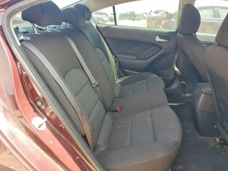 2018 KIA FORTE LX  
