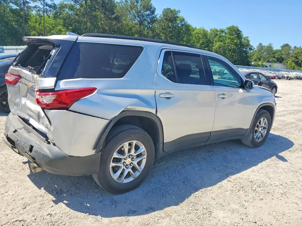 2019 CHEVROLET TRAVERSE LT  