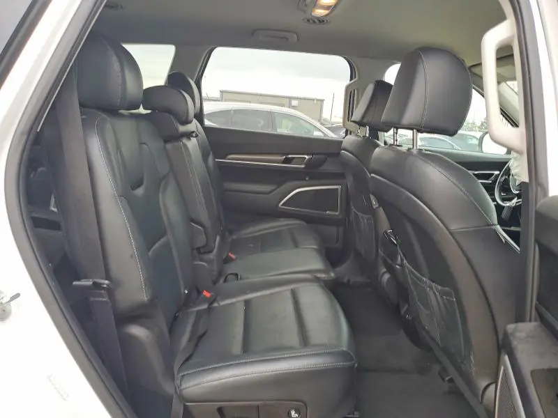 2022 KIA TELLURIDE LX  