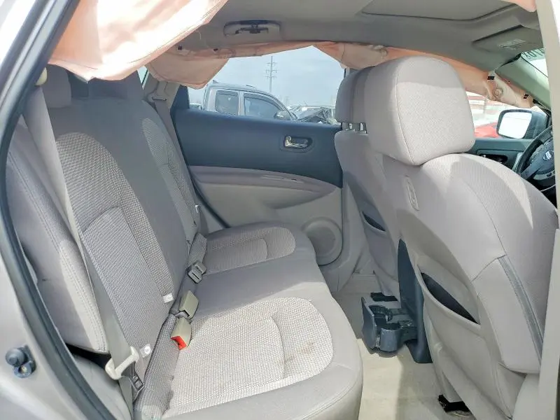 2011 NISSAN ROGUE S  