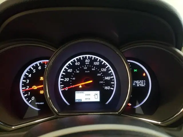 2012 NISSAN MURANO S  