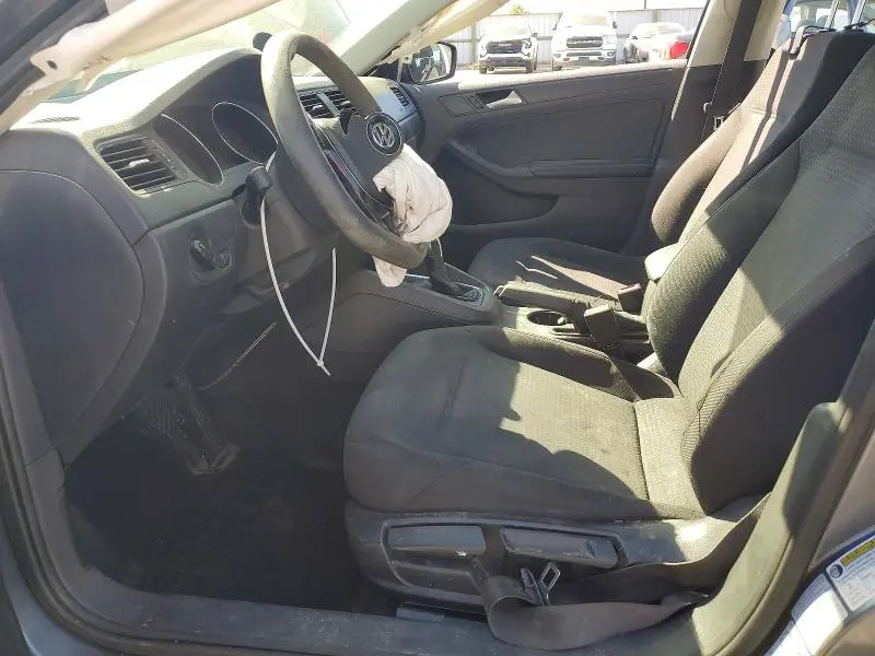 2015 VOLKSWAGEN JETTA BASE  