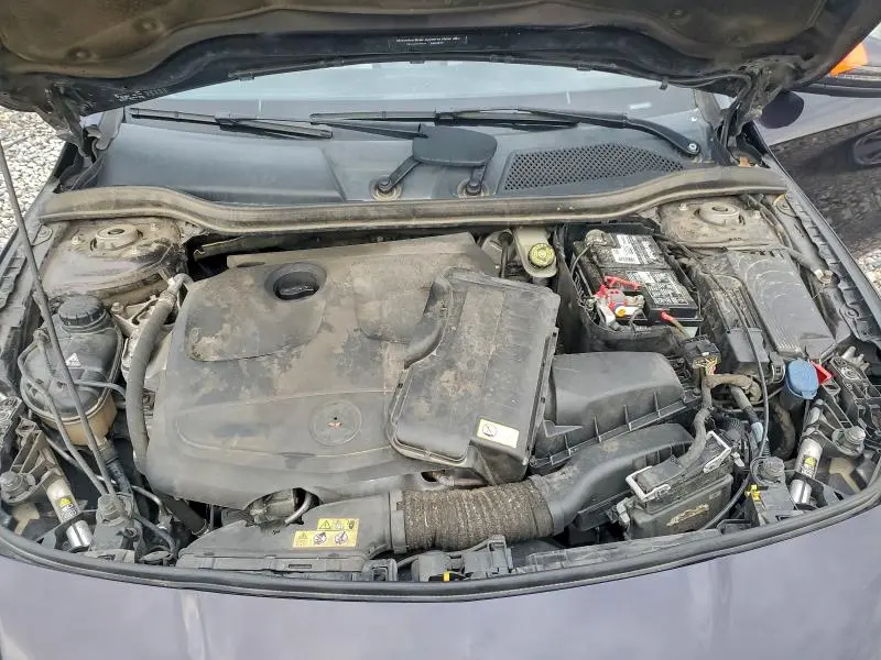 2016 MERCEDES-BENZ CLA 250  