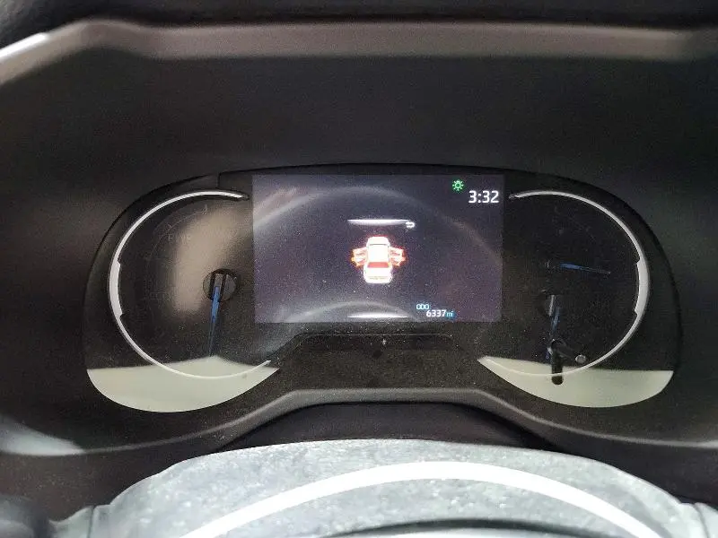 2024 TOYOTA RAV4 SE  