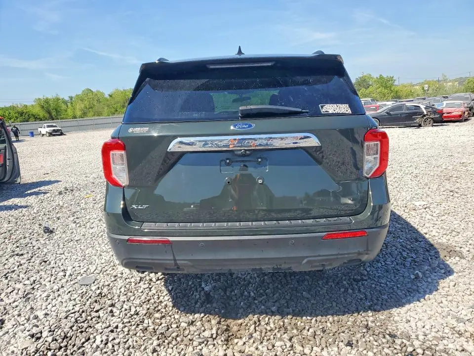 2022 FORD EXPLORER XLT  