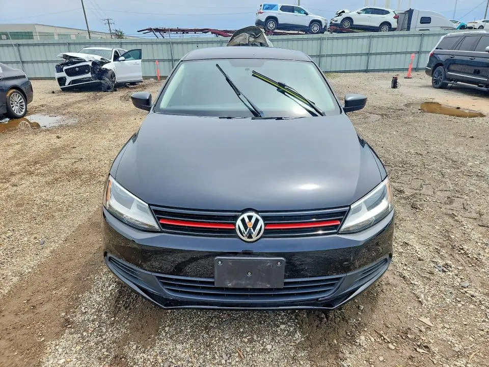 2014 VOLKSWAGEN JETTA BASE  