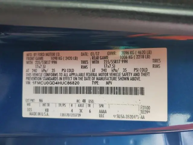 2017 FORD ESCAPE SE  