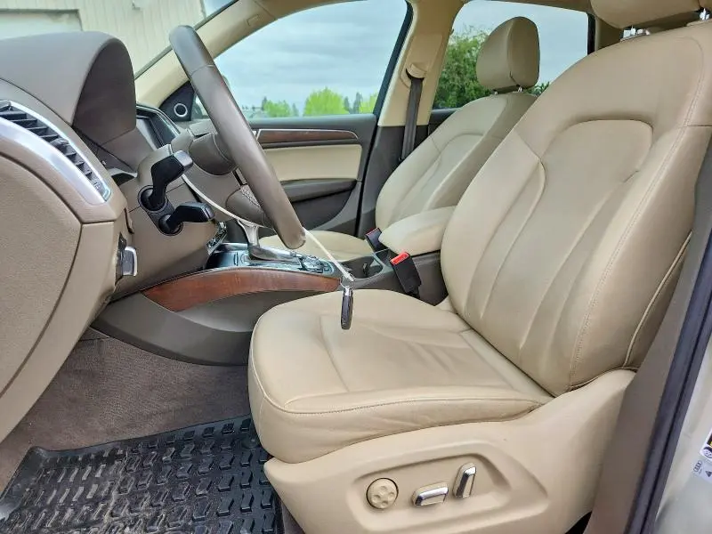 2013 AUDI Q5 PREMIUM PLUS  