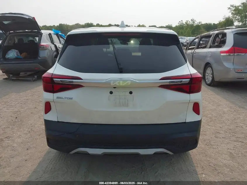 2023 KIA SELTOS LX