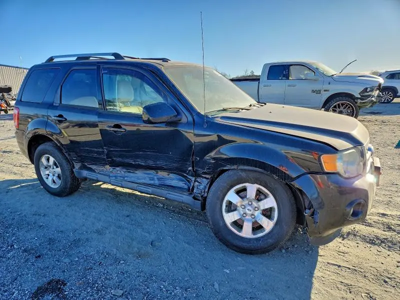 2011 FORD ESCAPE LIMITED  