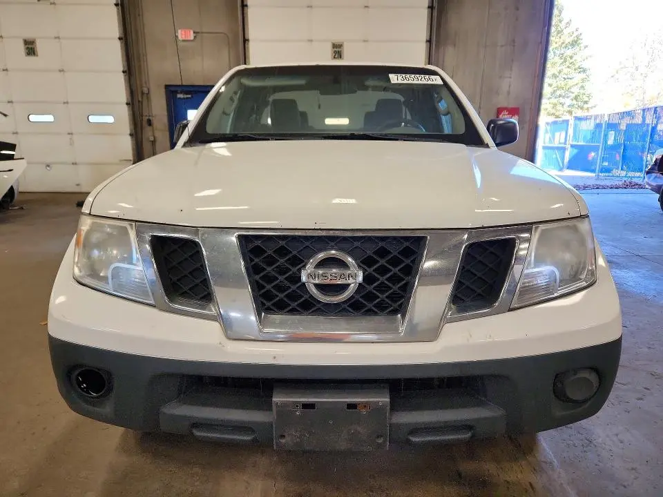 2012 NISSAN FRONTIER S  