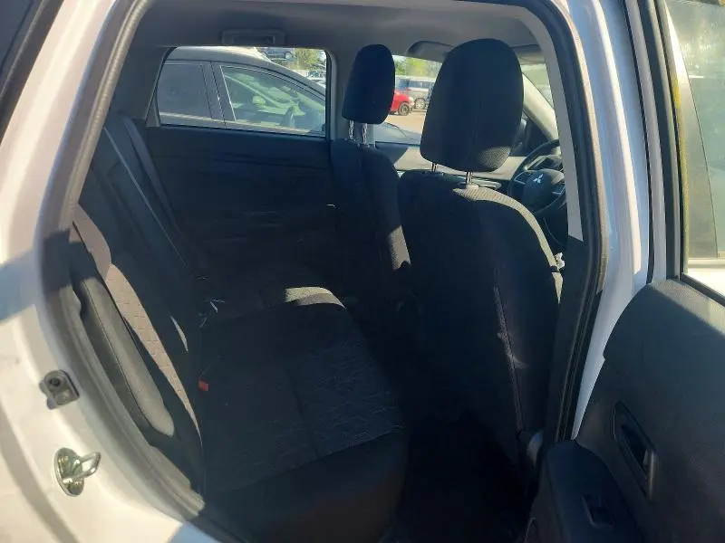 2024 MITSUBISHI RVR ES  