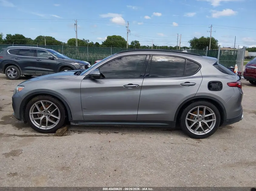 2018 ALFA ROMEO STELVIO TI SPORT AWD