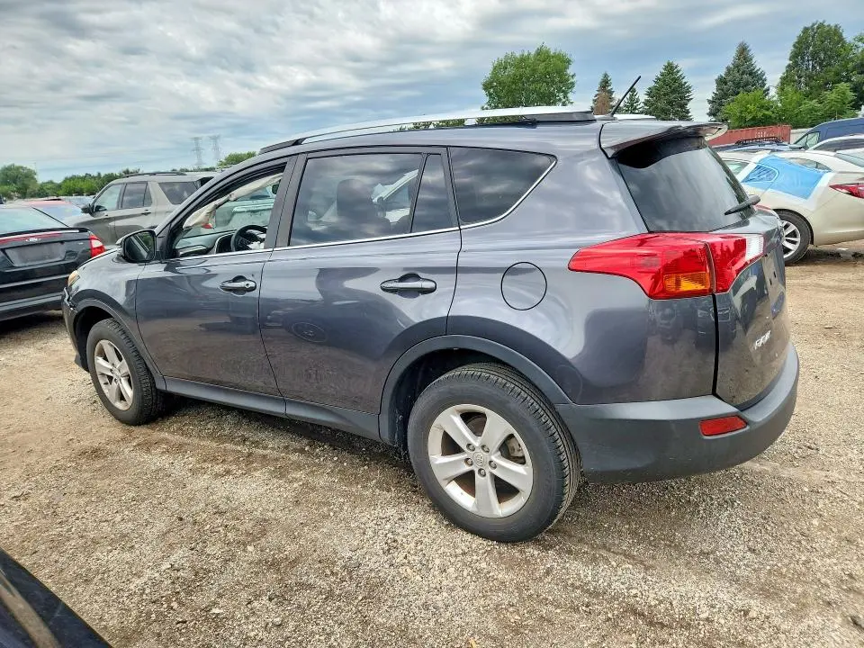 2014 TOYOTA RAV4 XLE  