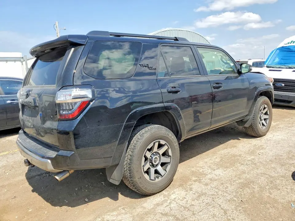 2023 TOYOTA 4RUNNER TRD OFF-ROAD PREMIUM  