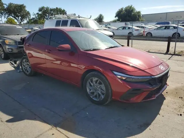 2024 HYUNDAI ELANTRA BLUE  