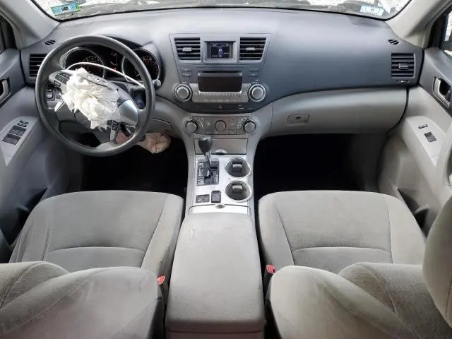 2011 TOYOTA HIGHLANDER BASE  