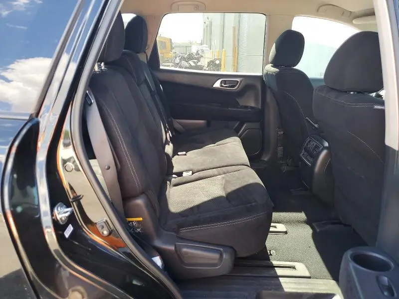 2014 NISSAN PATHFINDER S  