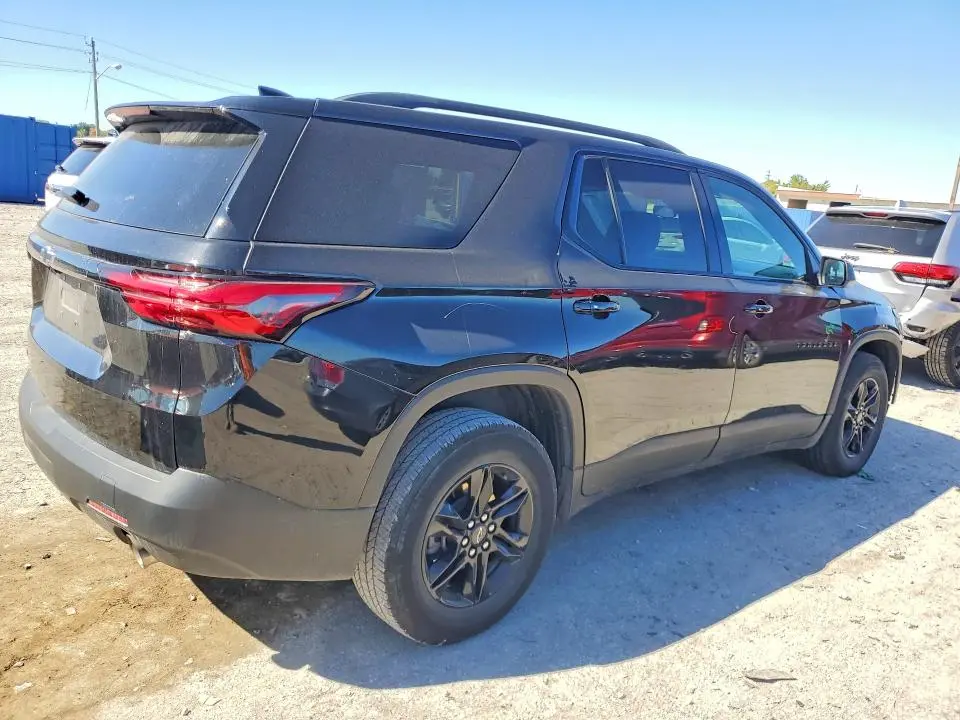 2022 CHEVROLET TRAVERSE LS  