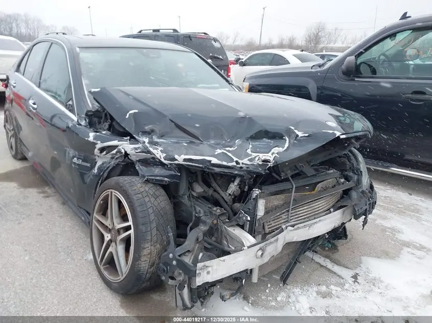 2012 MERCEDES-BENZ C 63 AMG  