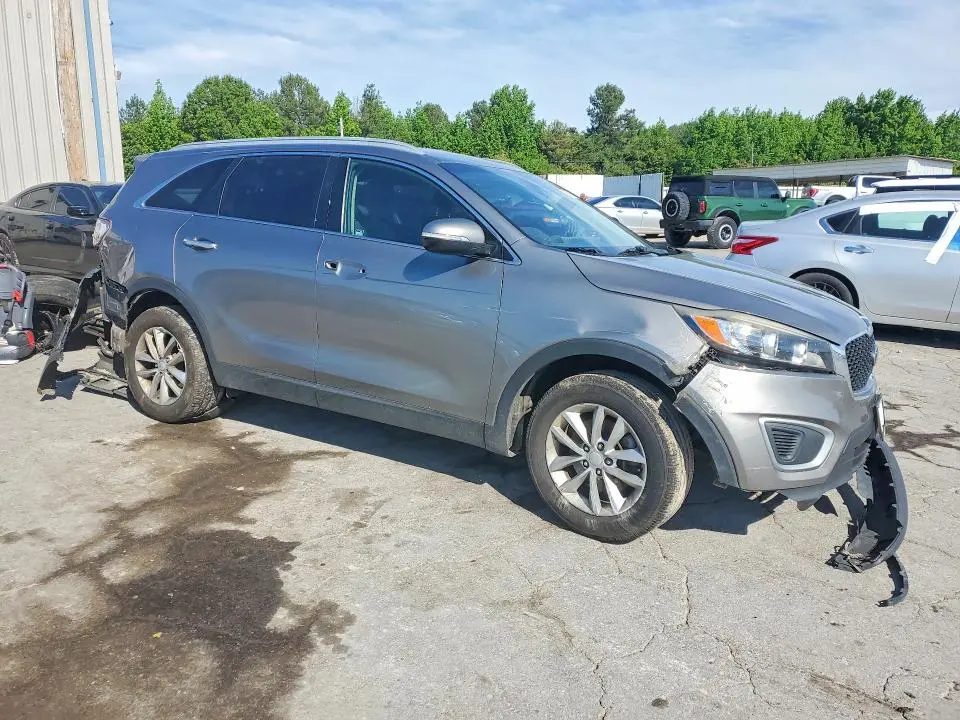 2017 KIA SORENTO LX  