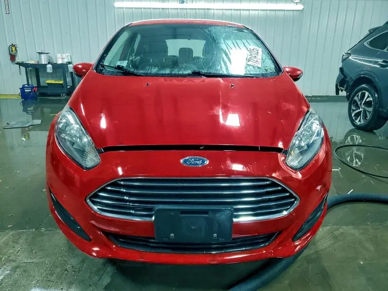 2015 FORD FIESTA SE  