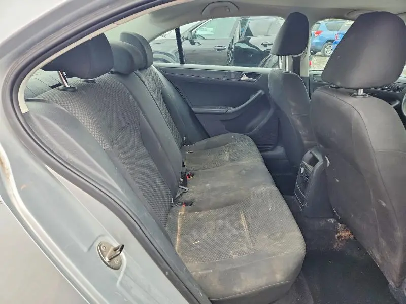 2013 VOLKSWAGEN JETTA BASE  