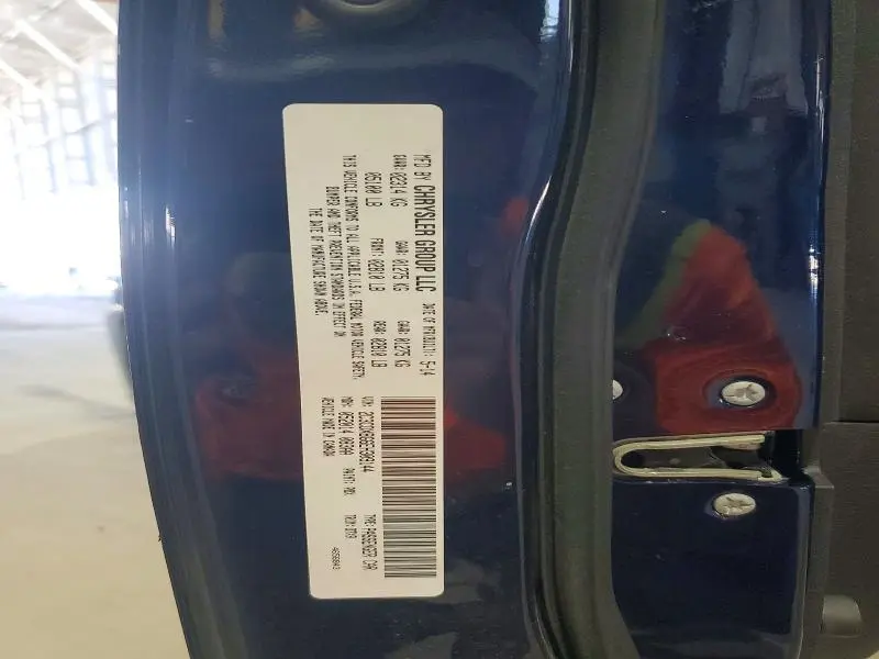 2014 DODGE CHARGER SE  