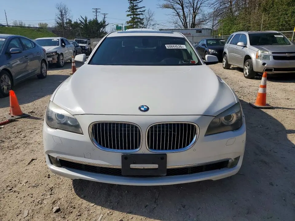 2012 BMW 750 LXI  