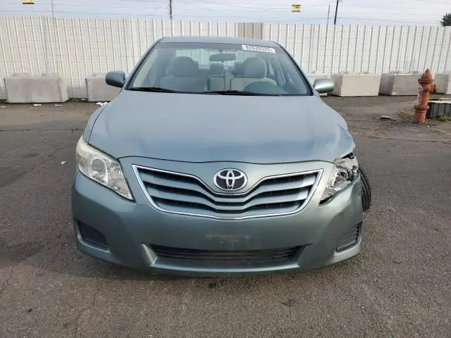 2011 TOYOTA CAMRY BASE  