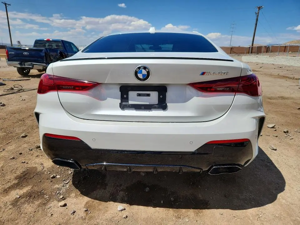 2025 BMW M440I   