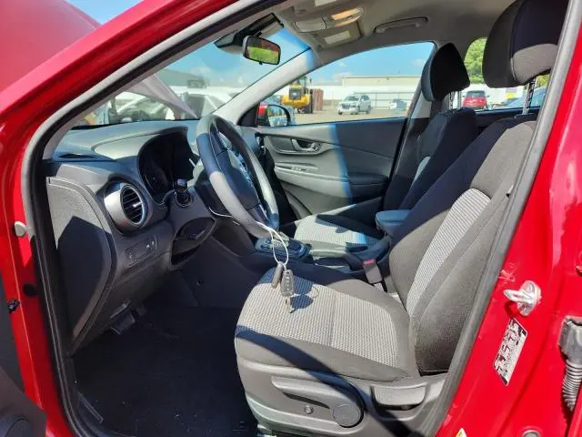 2021 HYUNDAI KONA SE