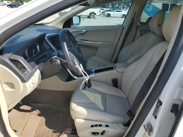 2015 VOLVO XC60 T5 PREMIER+  