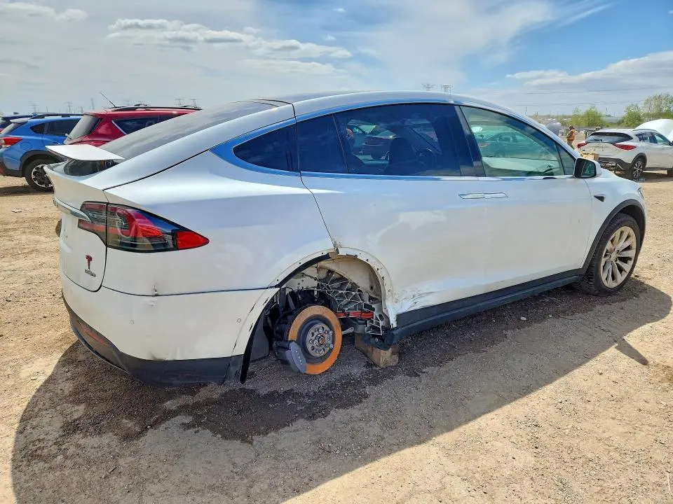 2018 TESLA MODEL X   