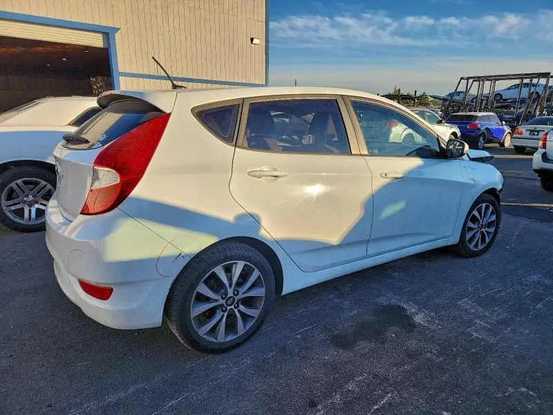 2015 HYUNDAI ACCENT GLS  