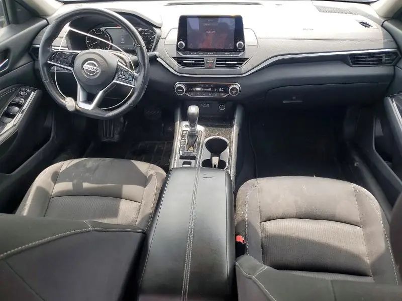 2020 NISSAN ALTIMA SV  
