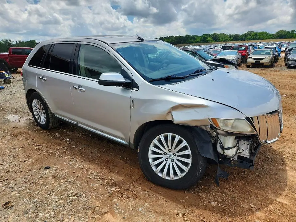 2011 LINCOLN MKX   