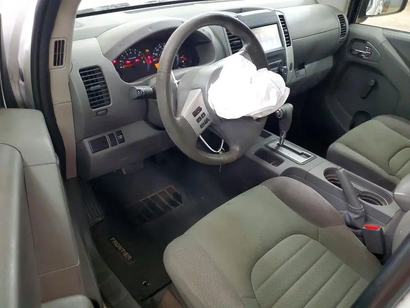 2019 NISSAN FRONTIER S  
