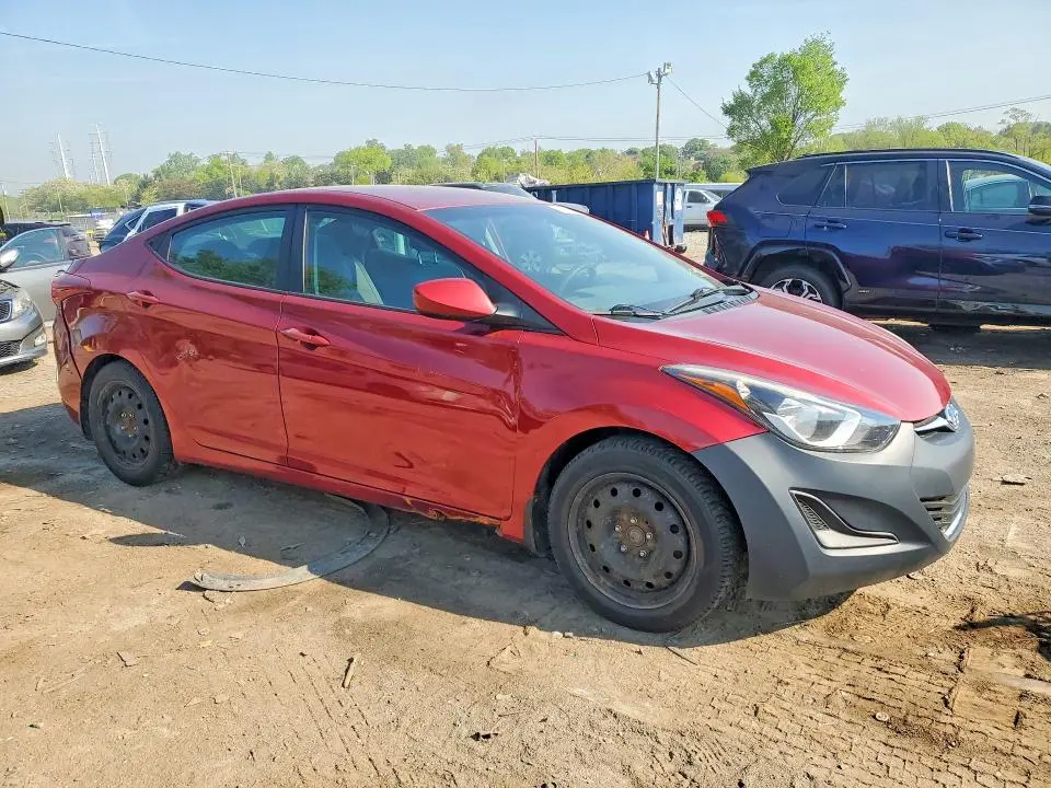 2014 HYUNDAI ELANTRA SE  