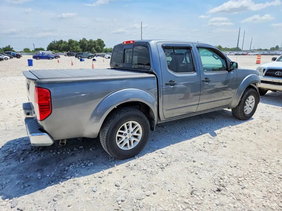 2018 NISSAN FRONTIER SV  