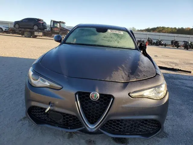 2018 ALFA ROMEO GIULIA   