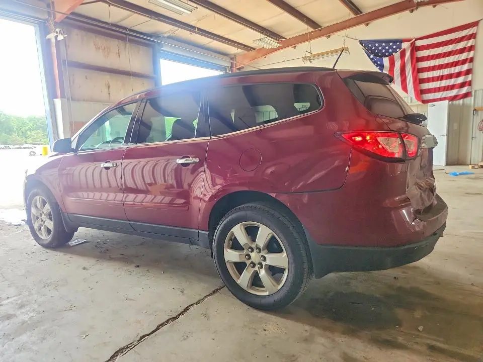 2016 CHEVROLET TRAVERSE LT  