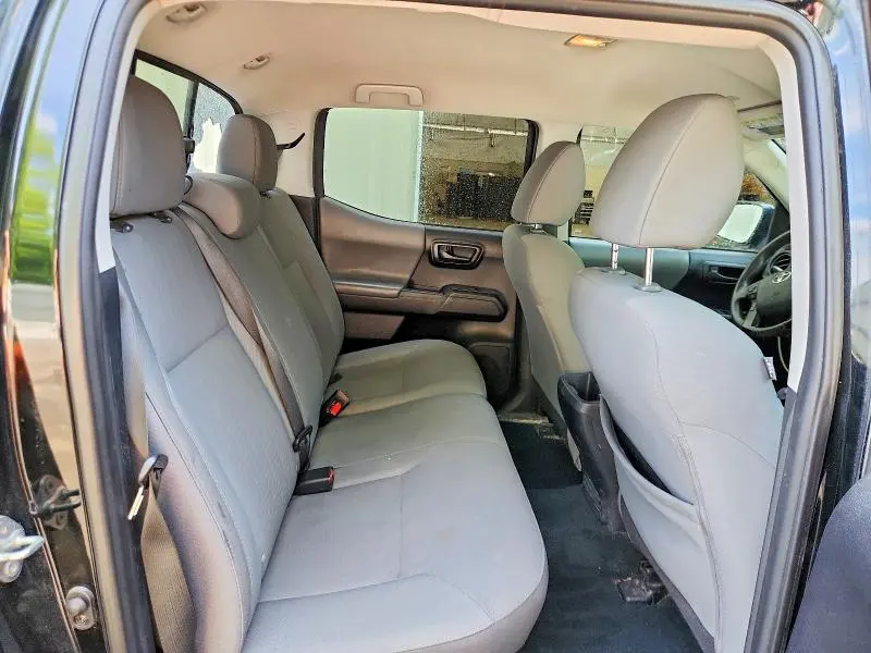 2019 TOYOTA TACOMA SR V6  