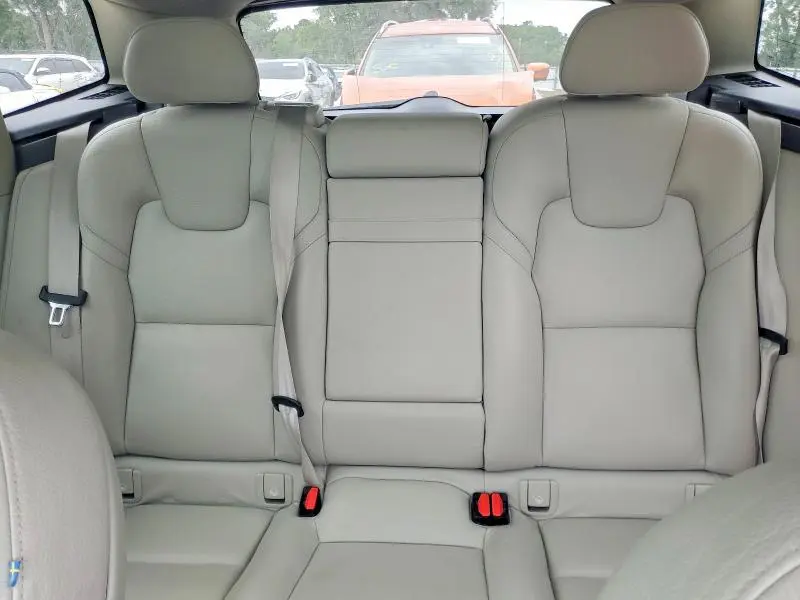 2019 VOLVO XC60 T5 MOMENTUM  