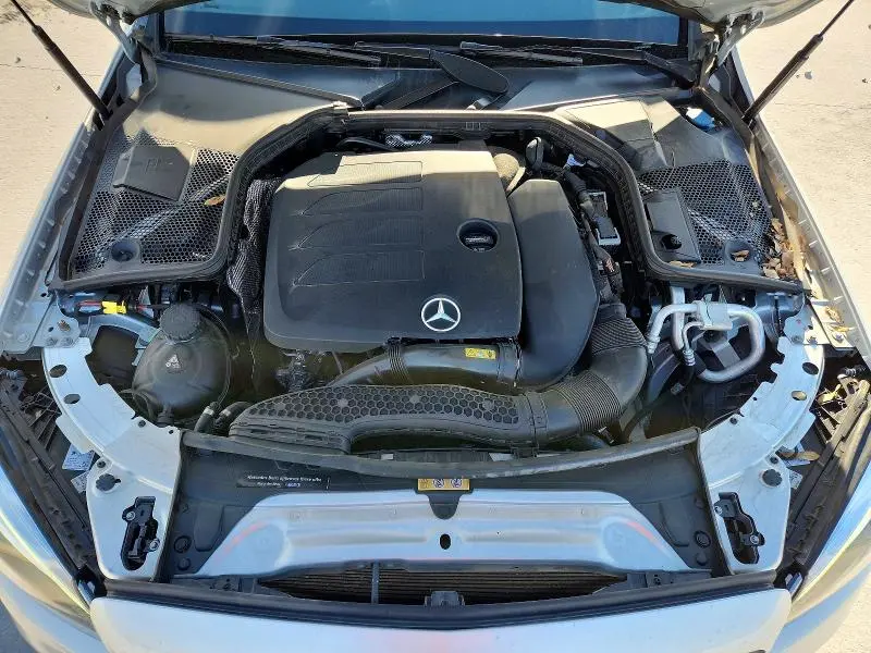 2019 MERCEDES-BENZ C 300  