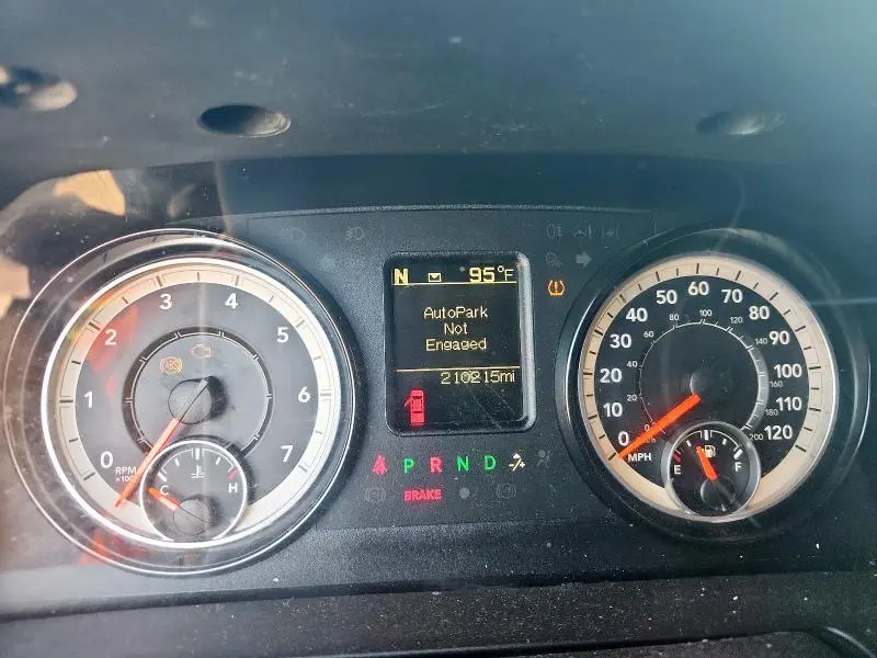 2018 RAM 1500 SLT
