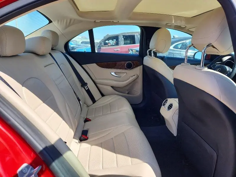 2018 MERCEDES-BENZ C 300  
