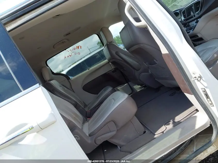 2018 CHRYSLER PACIFICA TOURING L